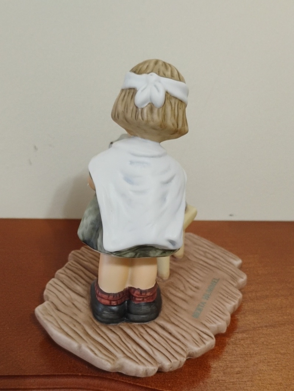 Goebel 1996 Porcelain Tender Loving Care By Berta Hummel - Picture 7 of 10